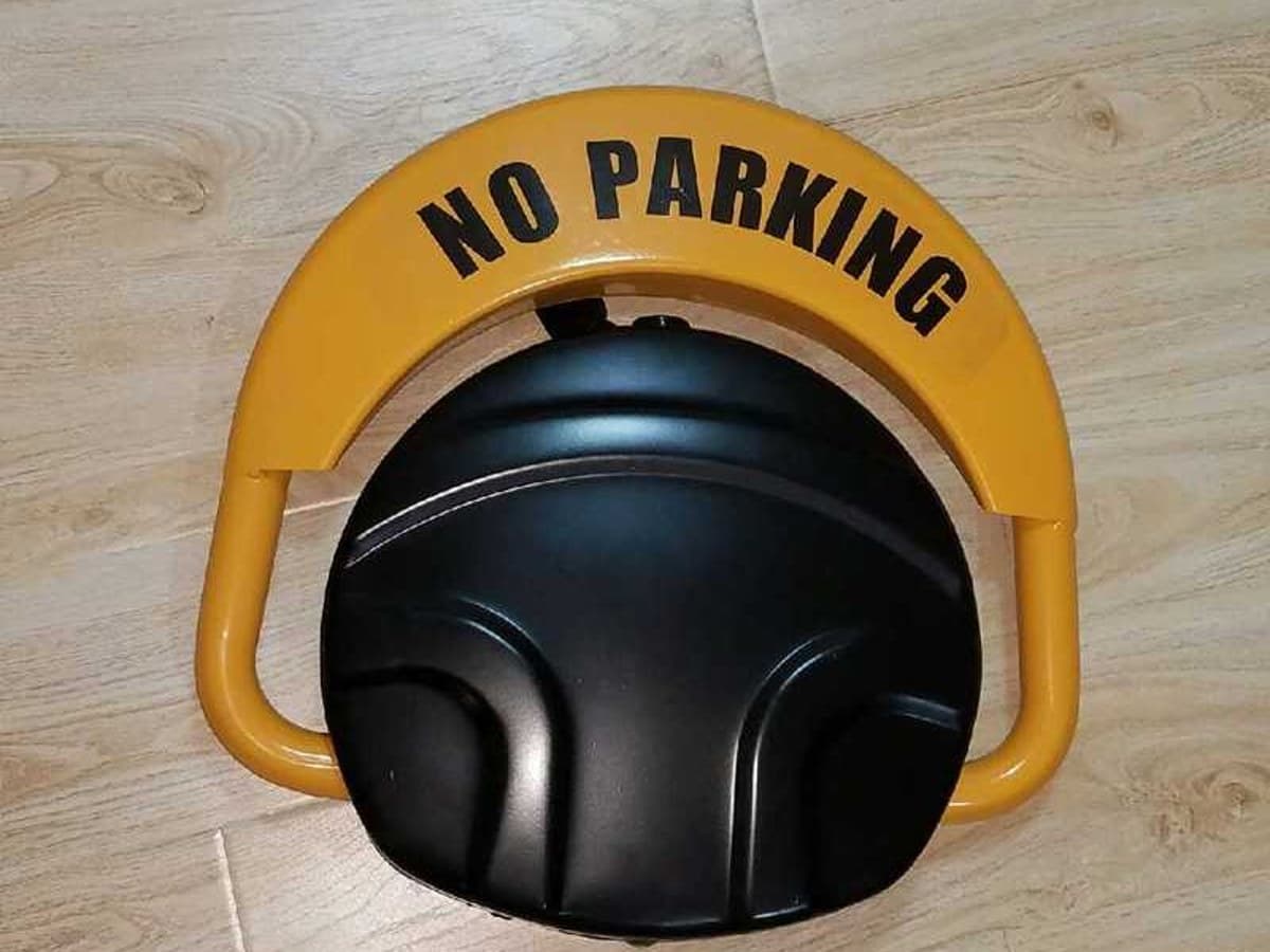 Зогсоолын түгжээ (No Parking)